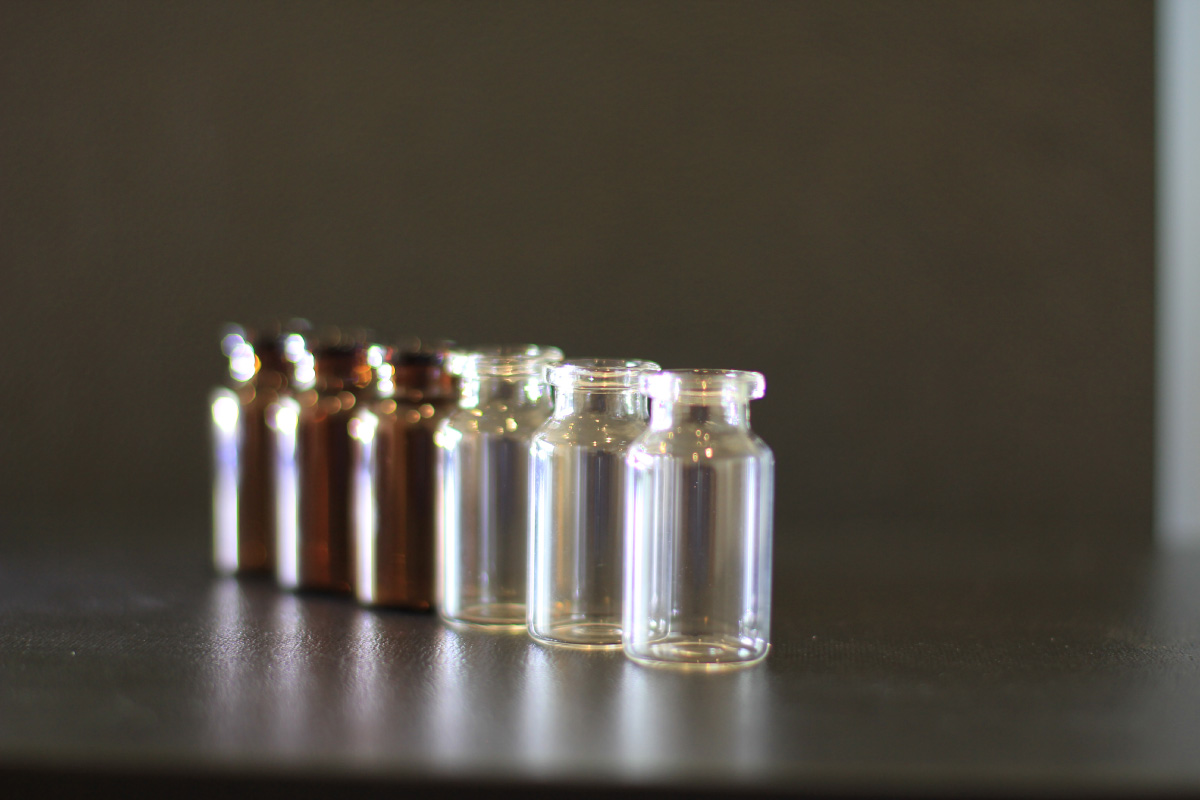 ขวดแก้วบรรจุยาฉีด (glass vial)